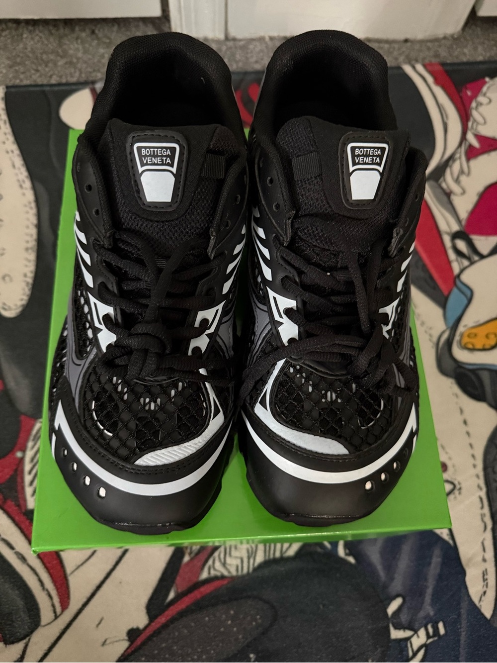 Banana Republic Black and White Men's Athletic Sneakers